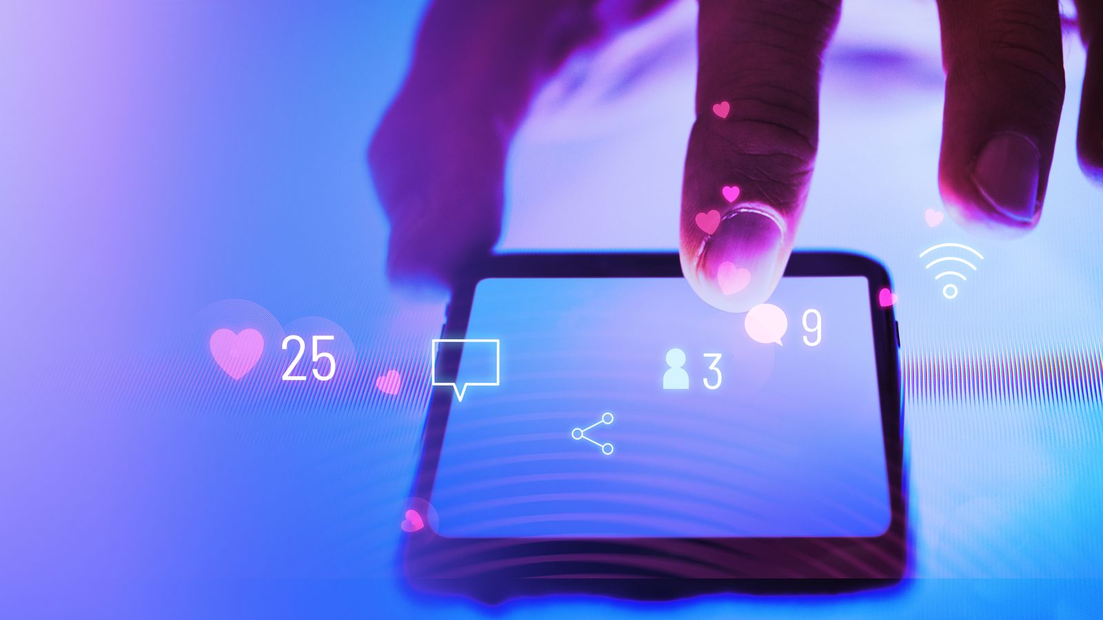 Dedo tocando una tablet con íconos de me gusta, comentarios y seguidores sobre fondo morado
